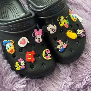 Minnie & mickey mouse crocs